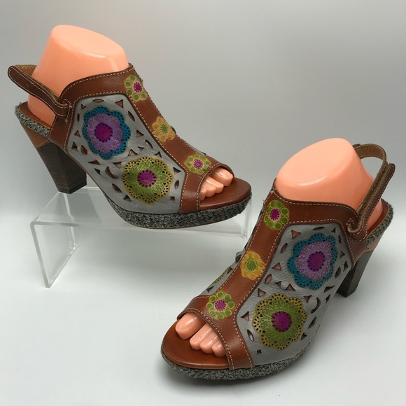 L/’Artiste by Spring Step Womens Belen Heeled Sandal